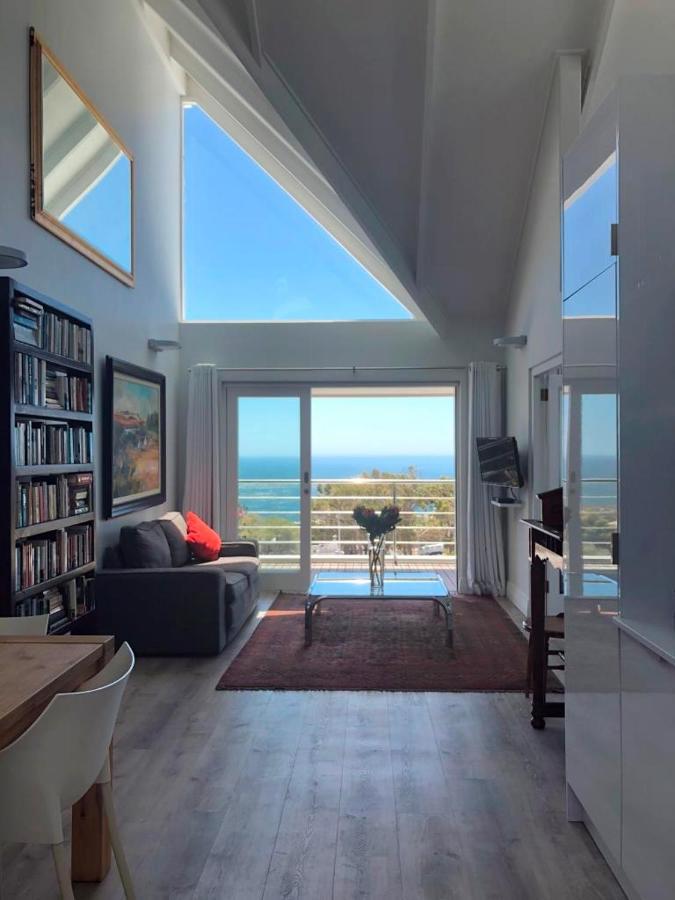 Ferienwohnung Camps Bay Loft With Stunning Mountain And Ocean Views Kapstadt Exterior foto